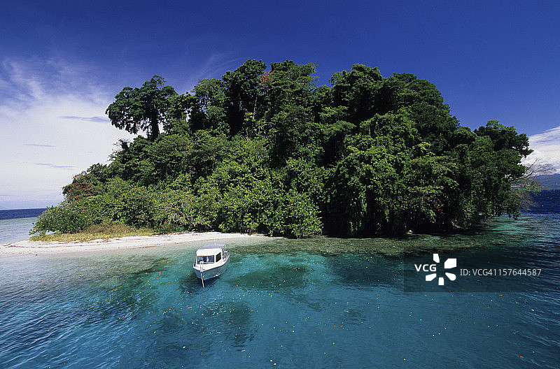 热带岛屿一日游图片素材