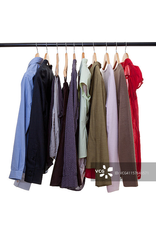 商店货架上的衣服图片素材