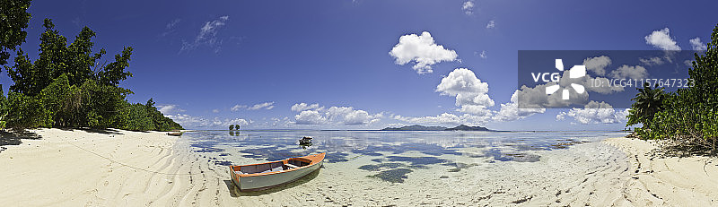 塞舌尔非洲热带岛屿海岸全景图片素材