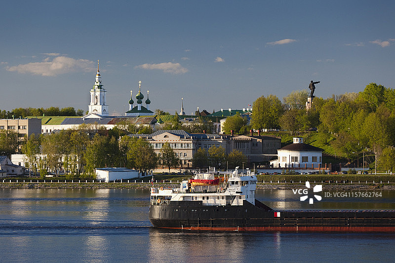 伏尔加河高处城镇景观图片素材