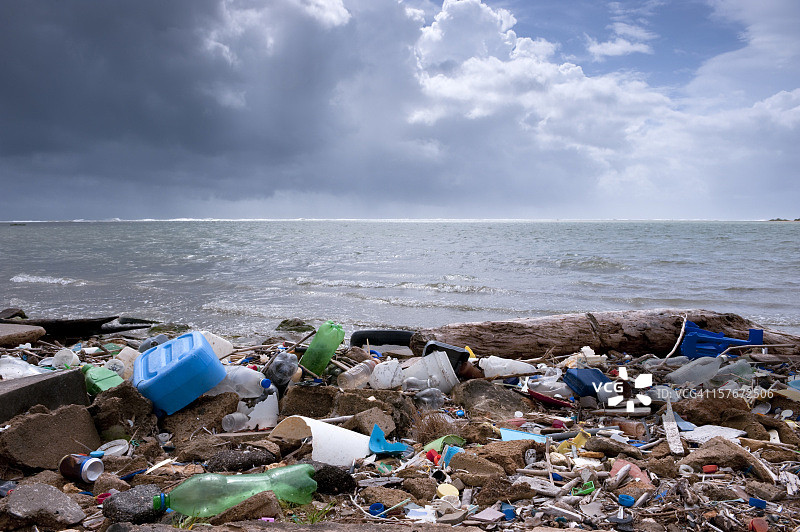 海滩垃圾图片素材