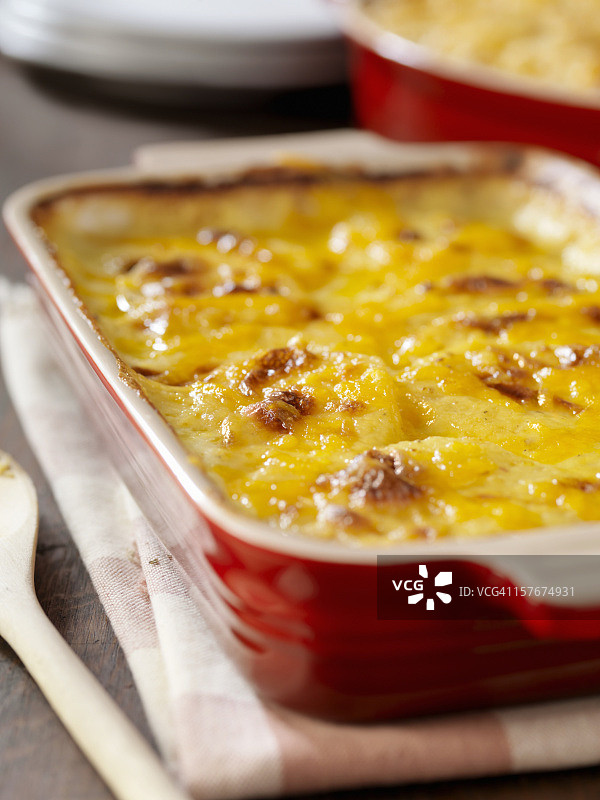 奶油焗烤土豆图片素材