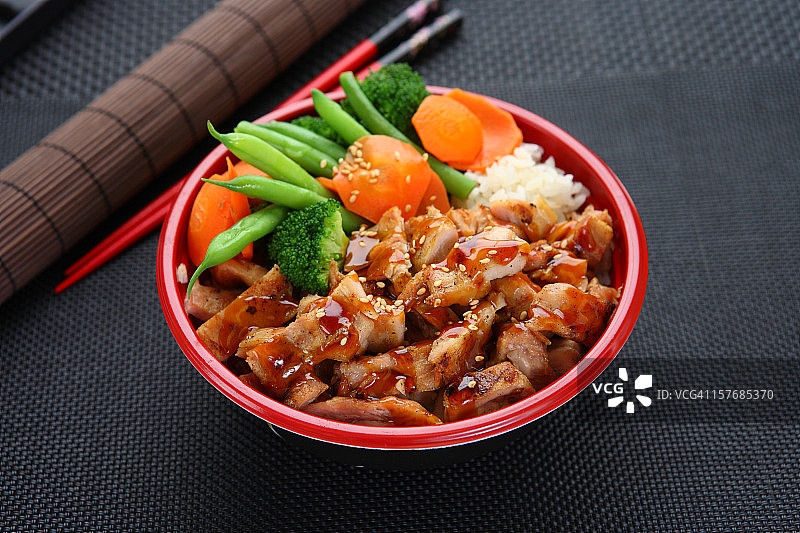照烧鸡肉饭图片素材