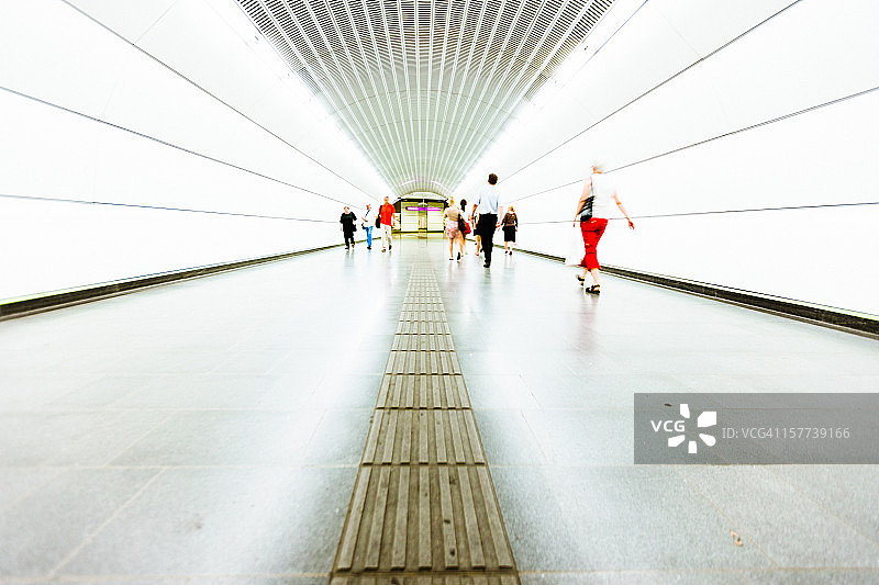 地铁地下隧道图片素材