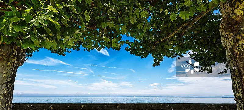 瑞士罗尔沙赫典型海滨长廊景色图片素材