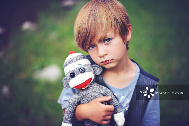 我永远不会离开你图片素材