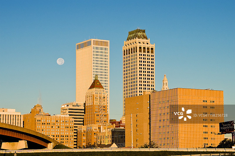 星期二早晨城市景观图片素材