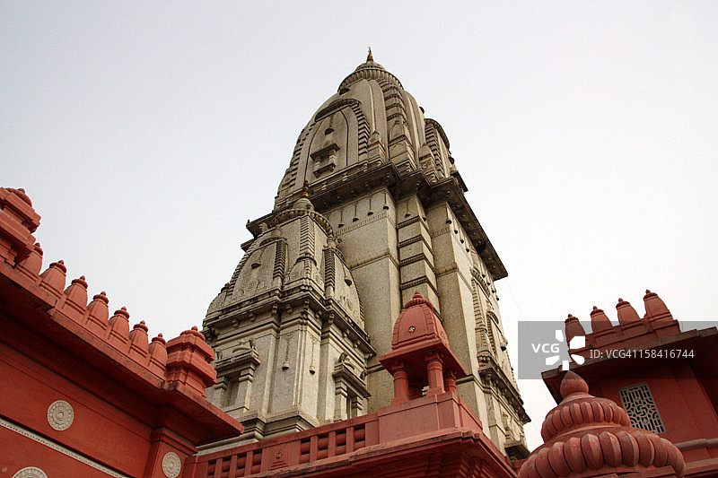 印度理工学院瓦拉纳西校区的新维斯瓦纳特神庙图片素材