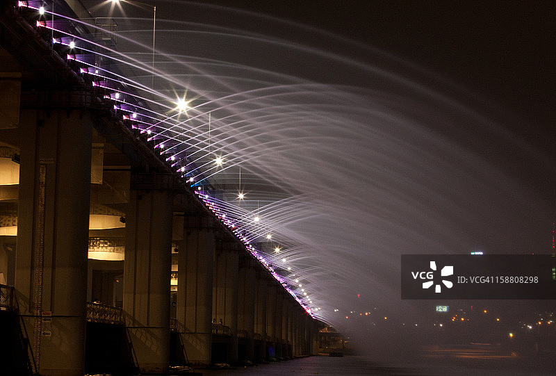 盘浦大桥喷泉秀3图片素材