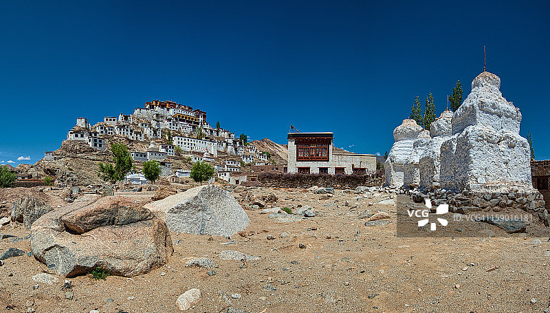 提克塞寺（全景）图片素材