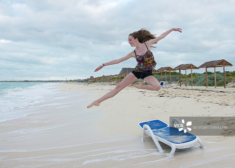 跳跃的布里安娜图片素材