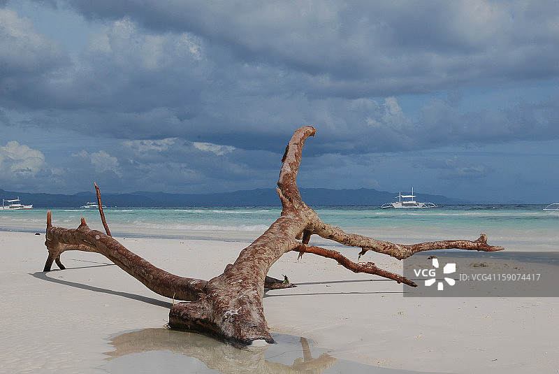 暴风雨过后,图片素材