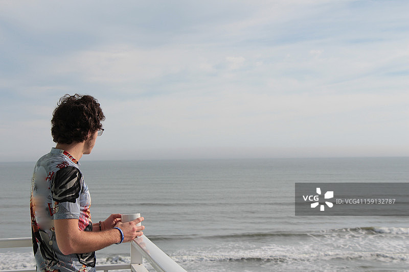 咖啡与海图片素材