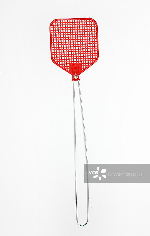 白色背景上的苍蝇拍图片素材