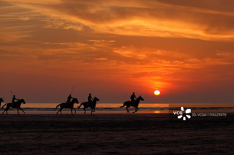卡拉奇海滩马球图片素材