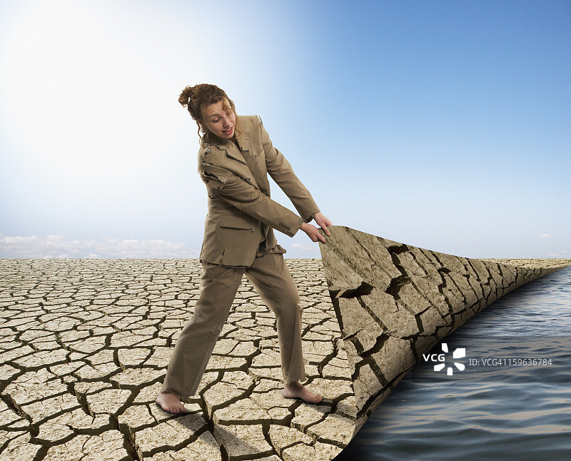 脚下的救赎图片素材