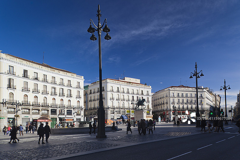 西班牙马德里太阳门广场图片素材