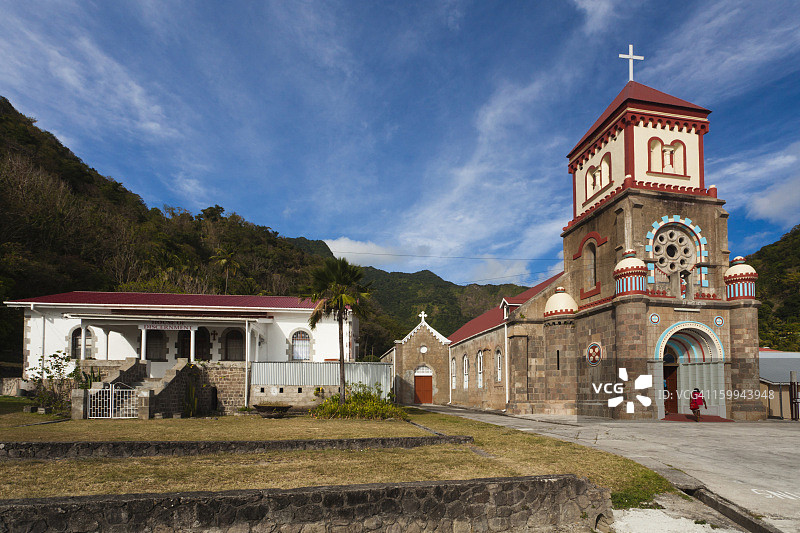 多米尼克苏弗里耶尔的石砌教堂图片素材
