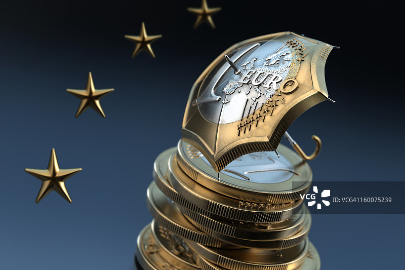 硬币堆上的欧元硬币雨伞图片素材