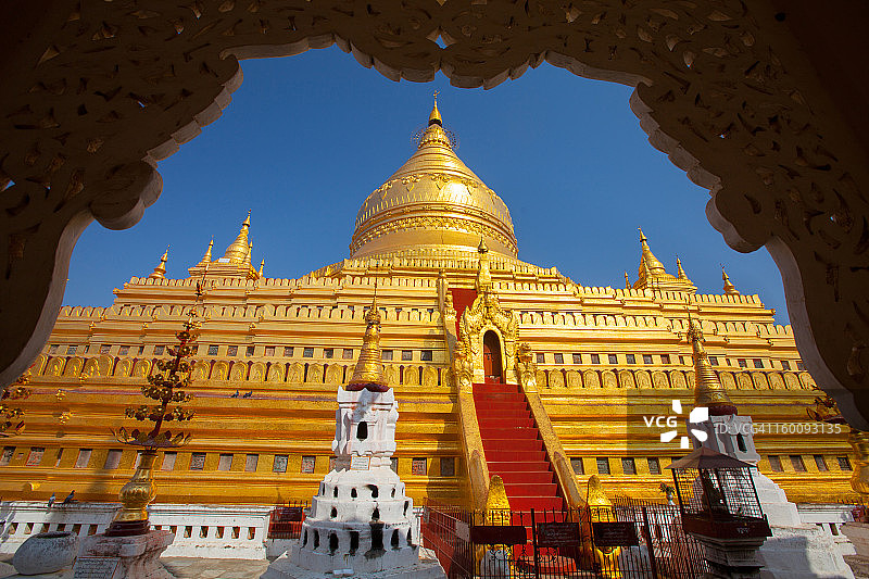 蒲甘瑞西光塔图片素材