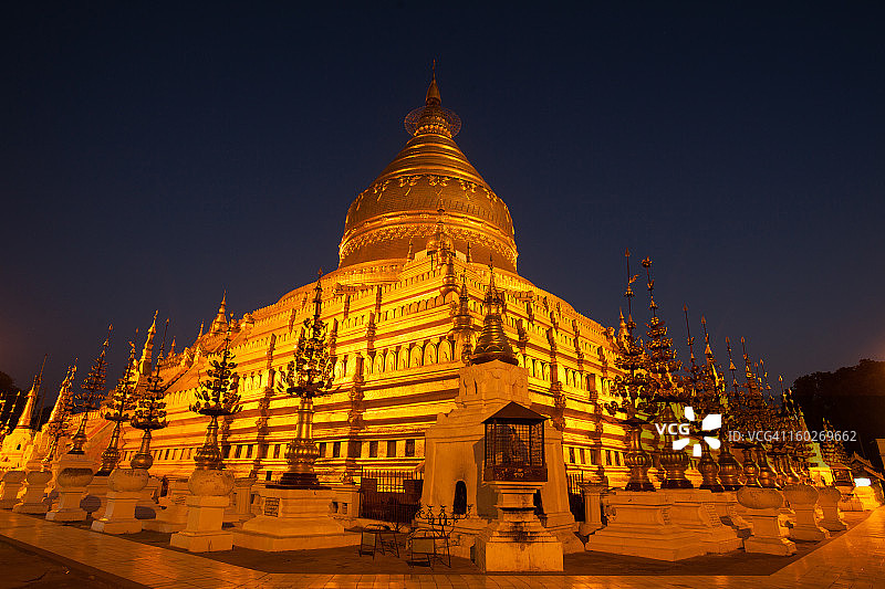 瑞西光塔图片素材