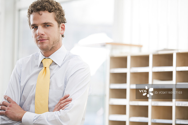 年轻商人肖像图片素材