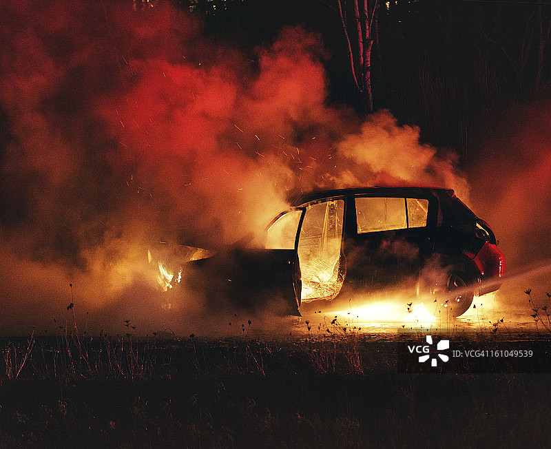 汽车着火图片素材