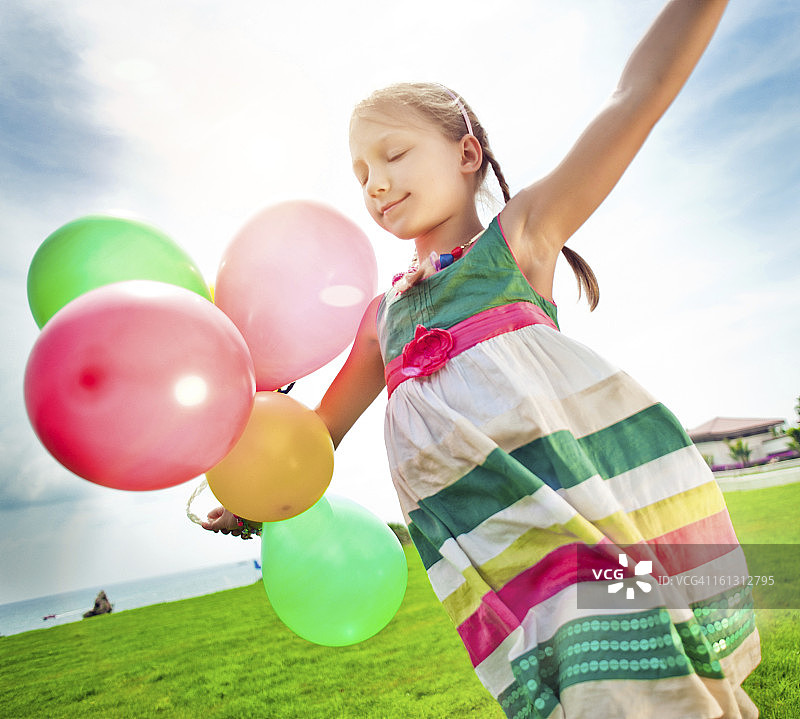 快乐的夏日图片素材