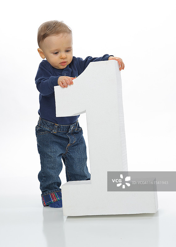 一岁宝宝图片素材