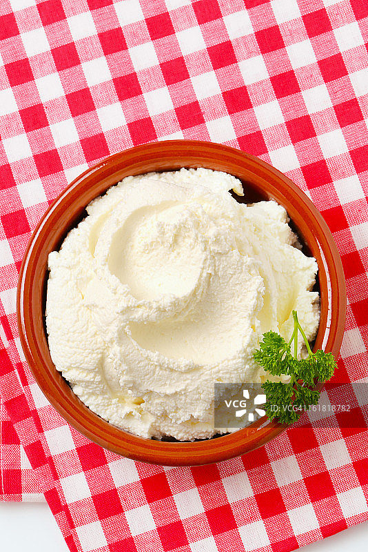 碗里的奶油奶酪图片素材