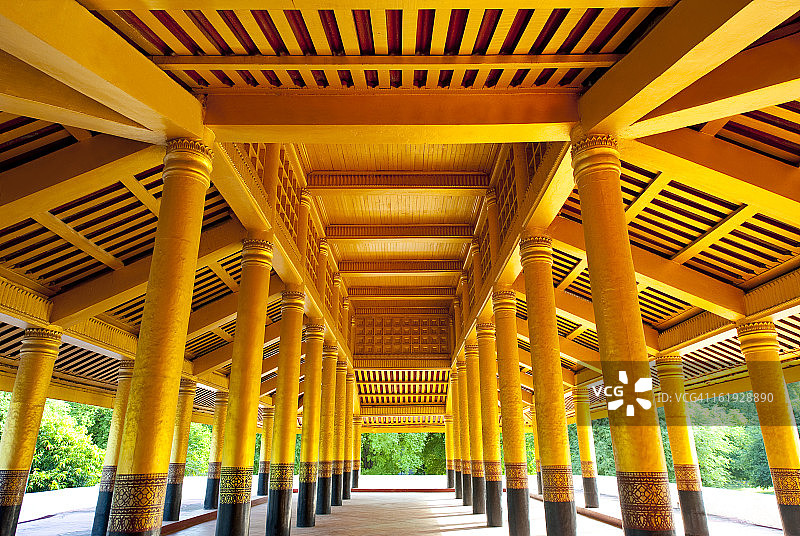 缅甸曼德勒皇宫内部图片素材