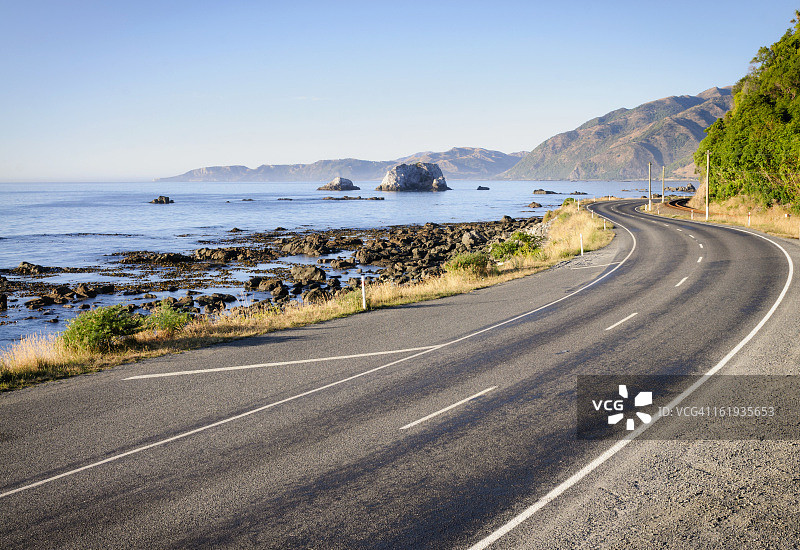 新西兰乡村公路图片素材