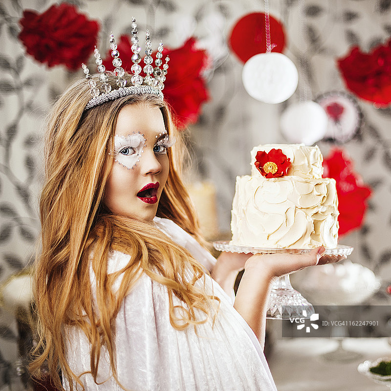 假面舞会时刻盛装女孩图片素材