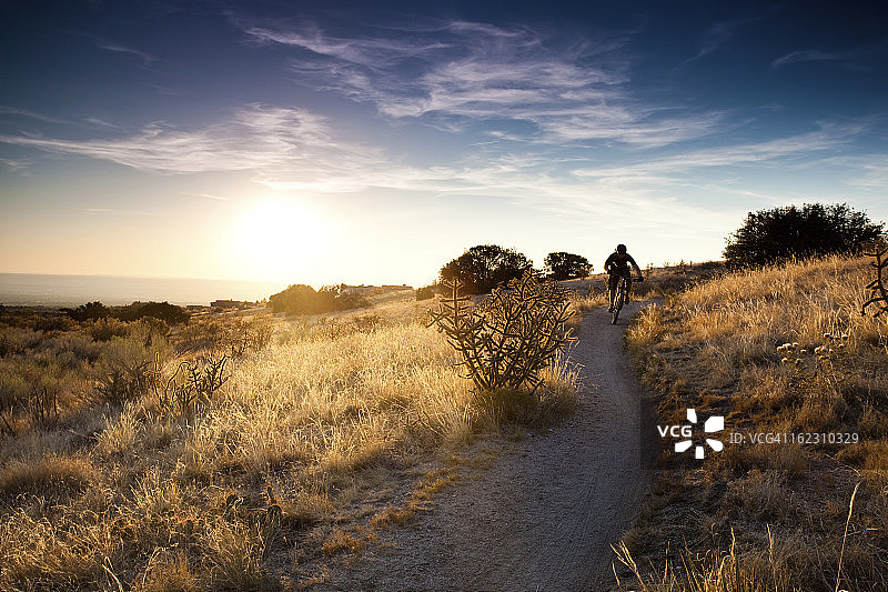 户外健身生活方式图片素材