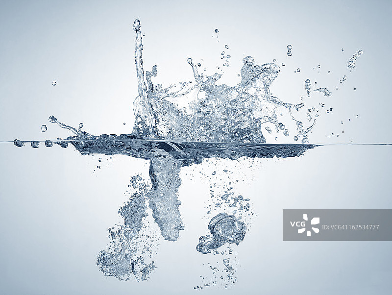 水花飞溅，波浪图片素材