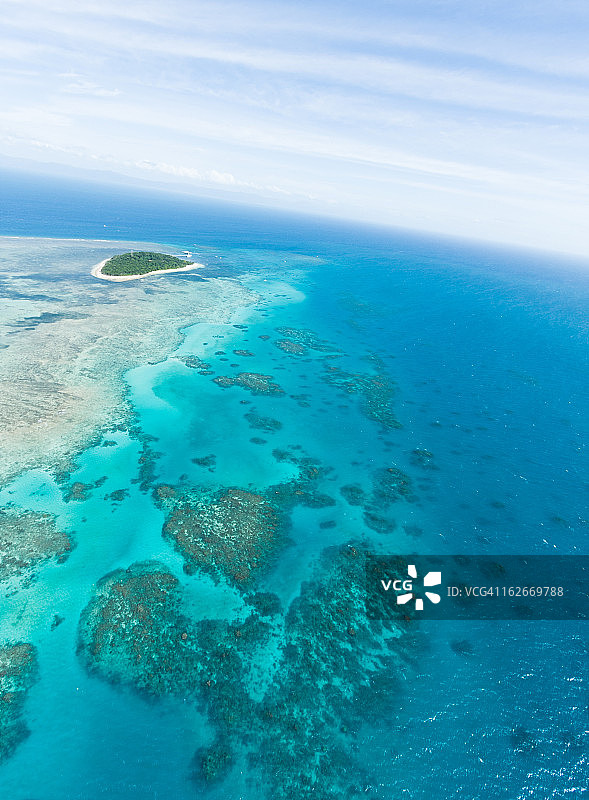 绿岛和大堡礁的航拍景色图片素材