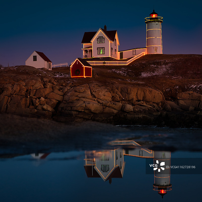 纳布尔假日灯饰图片素材