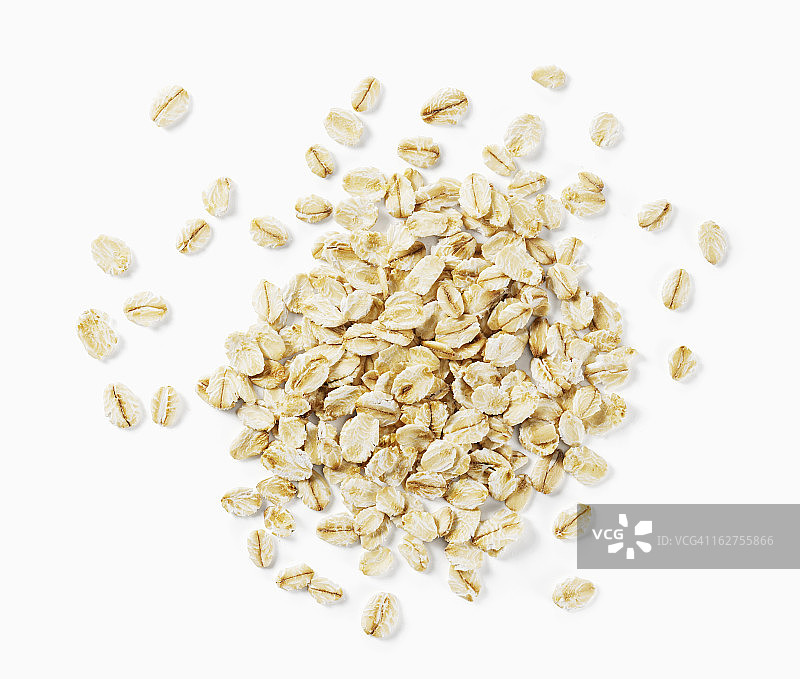 白色背景上的燕麦图片素材