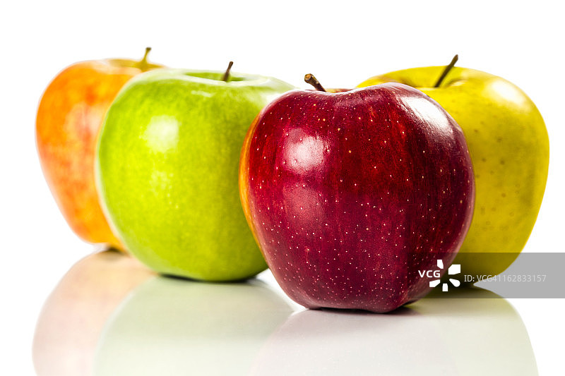白色背景上的什锦苹果图片素材