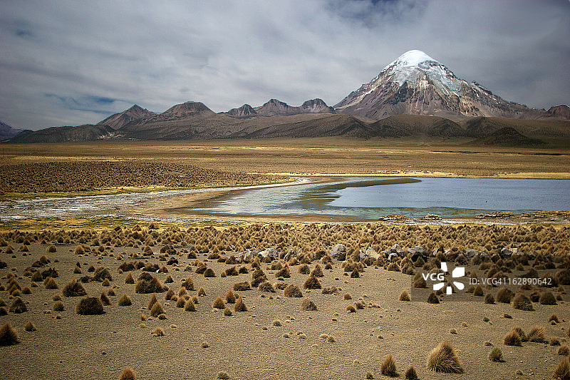 萨哈马火山图片素材