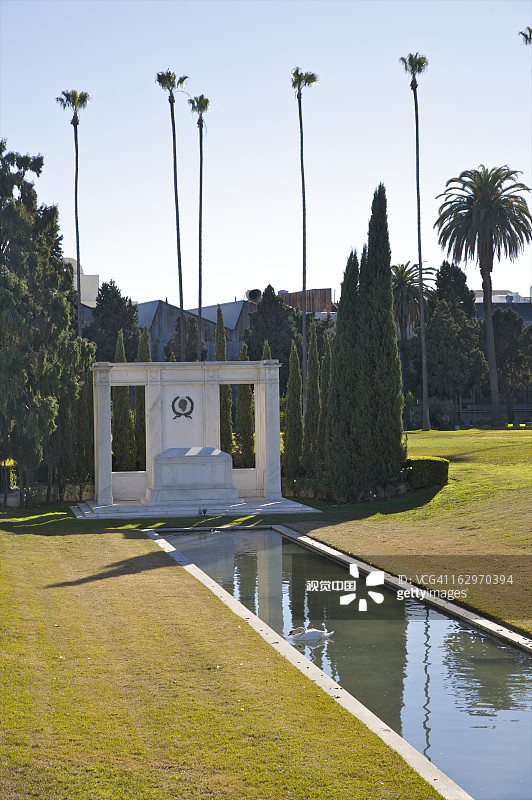 白色费尔班克斯家族纪念碑图片素材