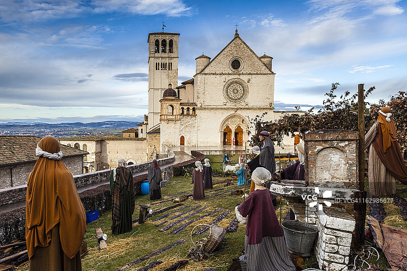 圣方济各圣殿和耶稣诞生场景图片素材
