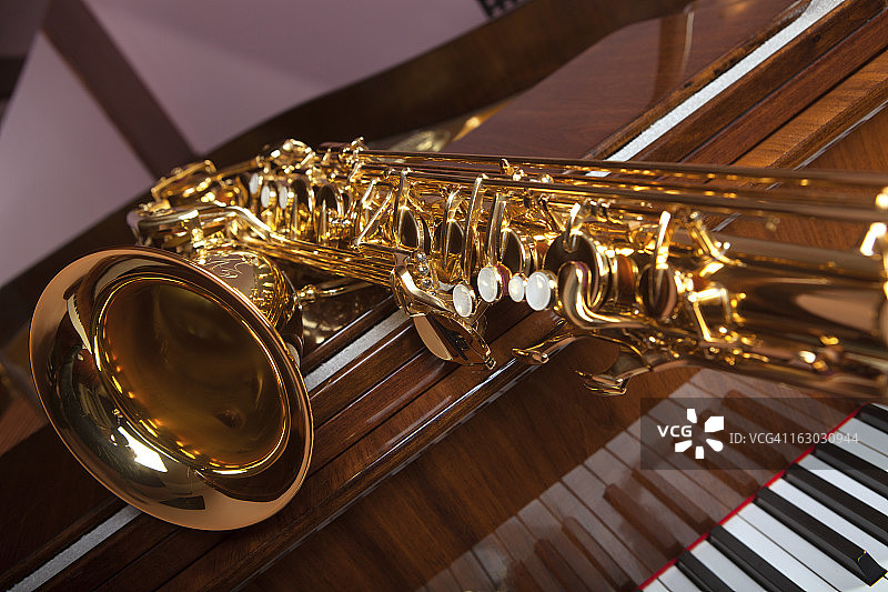 萨克斯管图片素材