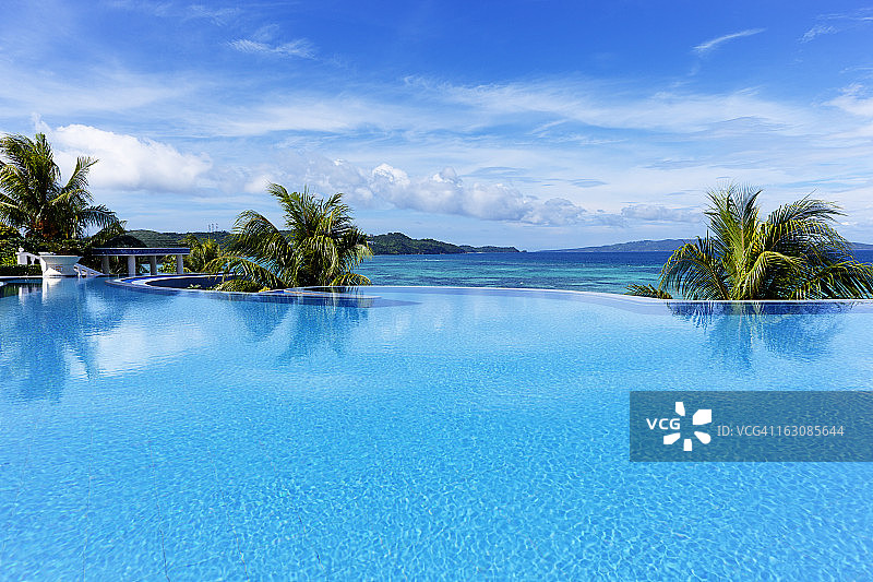 无边泳池图片素材