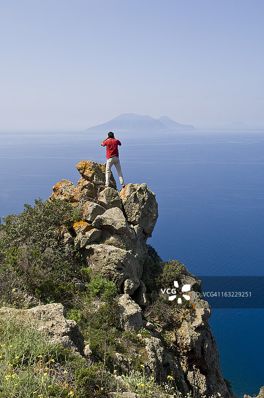 从科尔沃角眺望萨利纳岛图片素材