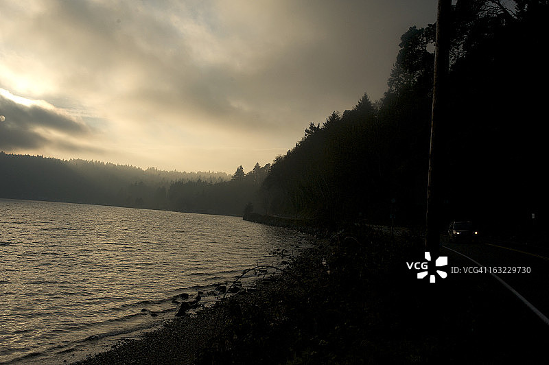 黑暗的道路图片素材