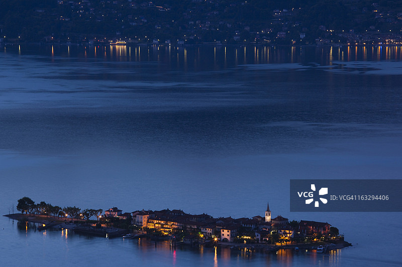 意大利皮埃蒙特小镇风光图片素材