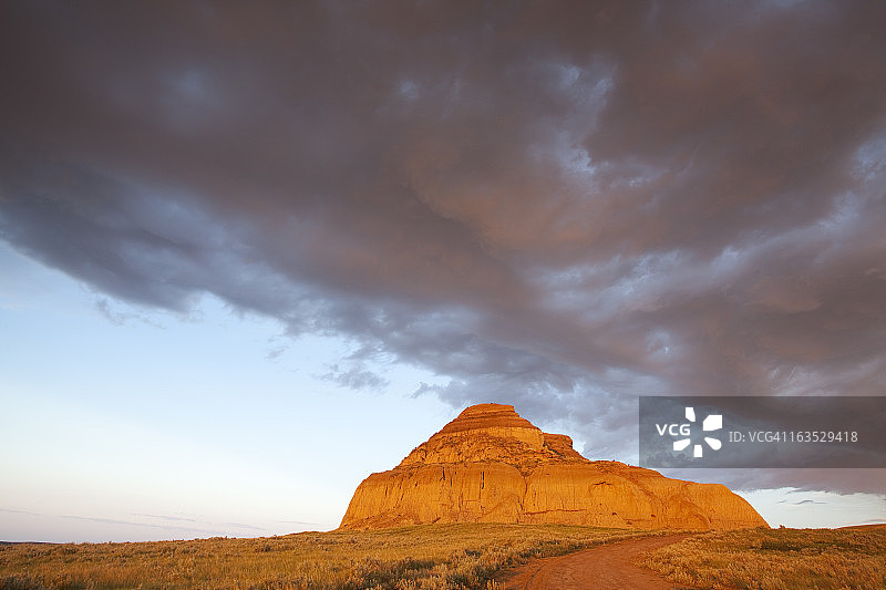 萨斯喀彻温省的巨大泥泞山谷图片素材