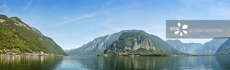 哈尔施塔特镇和湖泊图片素材