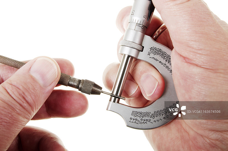 用于测量小圆棒的千分尺图片素材